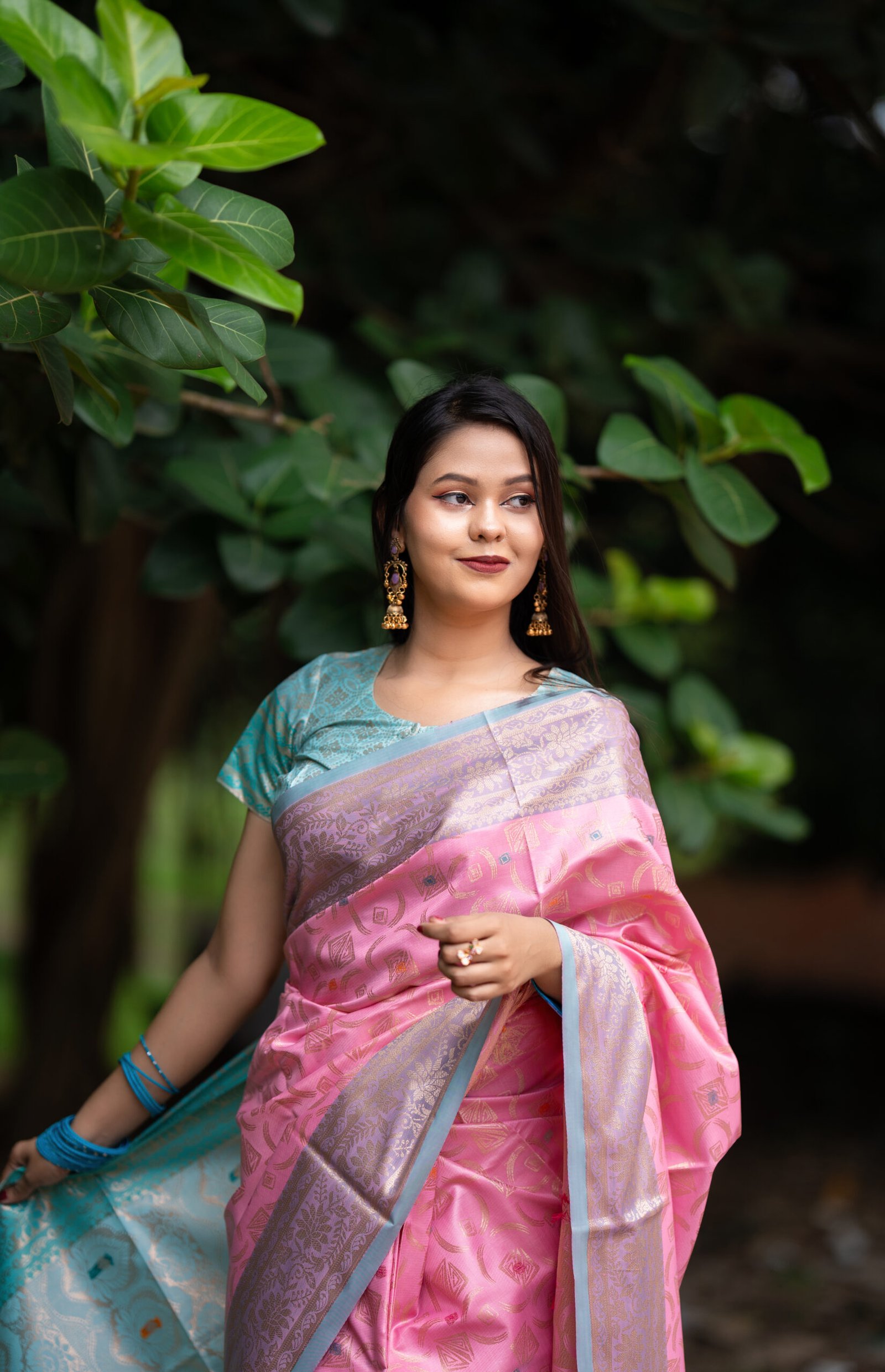 Saree - Image 2